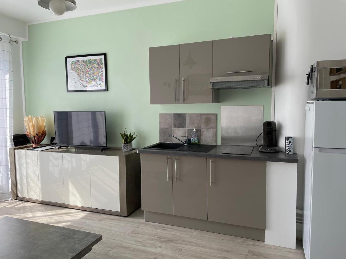 Cosy A Coty Apartment เลออาฟร์ ภายนอก รูปภาพ
